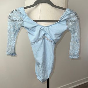 ¾ sleeve Class In leotard
